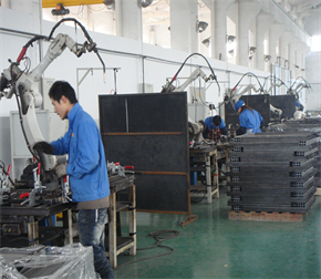 自動焊接機器人